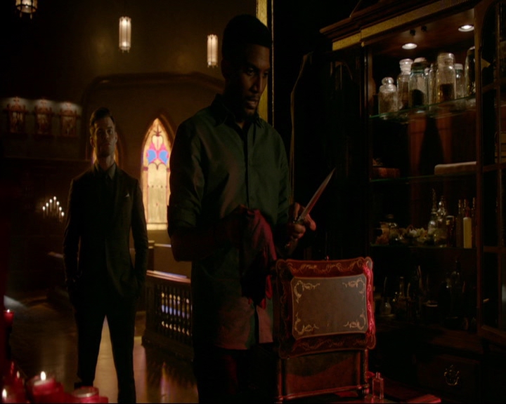 VampireDiaries-dot-nl_TheOriginals4x07HighWaterandaDevilsDaughter0307.jpg