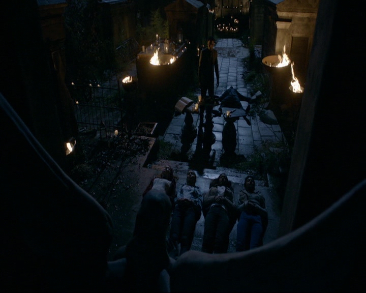 VampireDiaries-dot-nl_TheOriginals4x07HighWaterandaDevilsDaughter1334.jpg