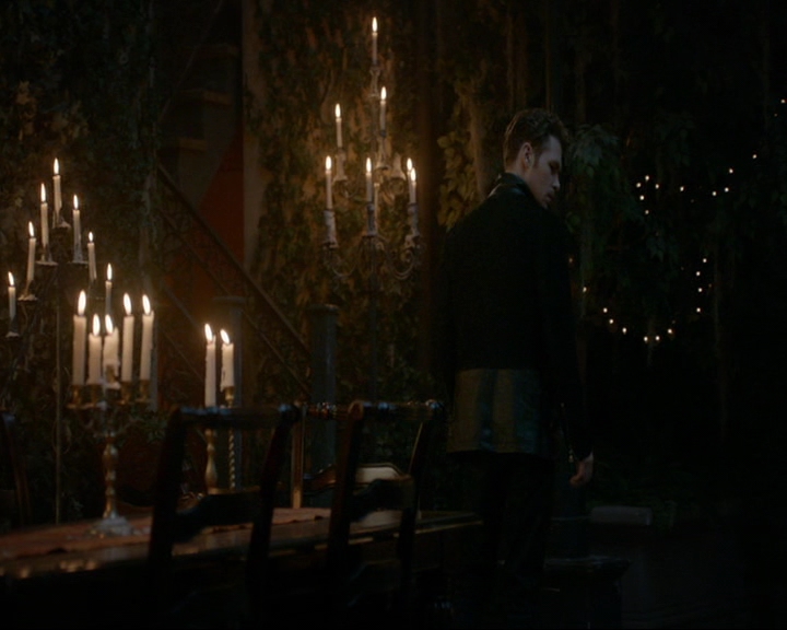 VampireDiaries-dot-nl_TheOriginals4x07HighWaterandaDevilsDaughter1426.jpg