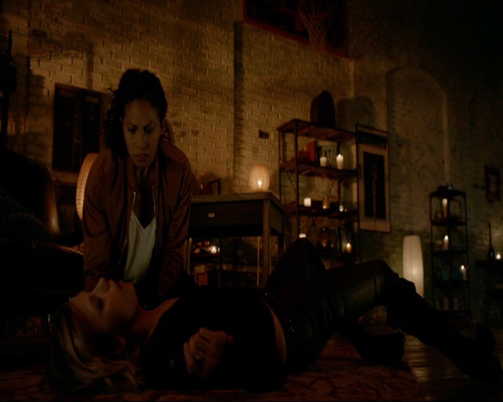 VampireDiaries-dot-nl_TheOriginals4x07HighWaterandaDevilsDaughter1525.jpg