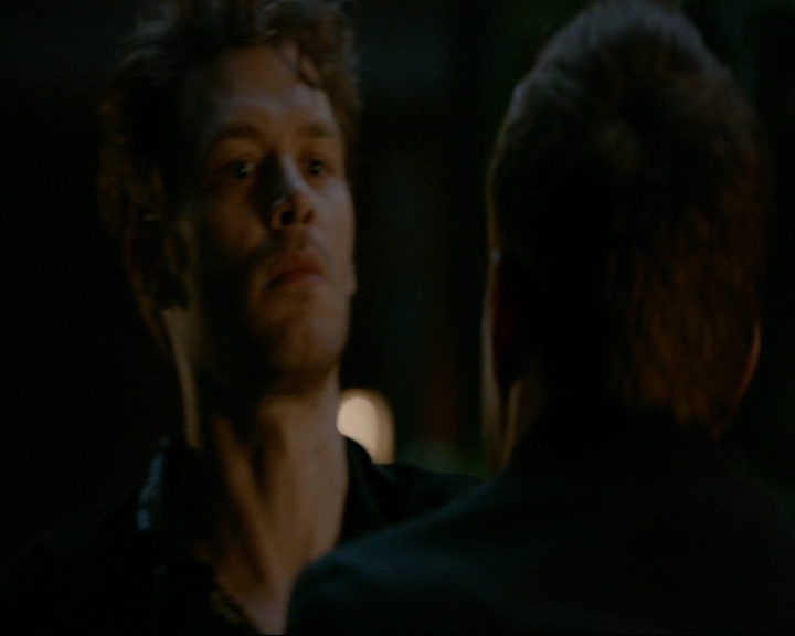 VampireDiaries-dot-nl_TheOriginals4x07HighWaterandaDevilsDaughter1571.jpg