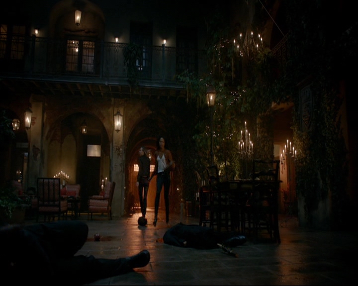 VampireDiaries-dot-nl_TheOriginals4x07HighWaterandaDevilsDaughter1682.jpg