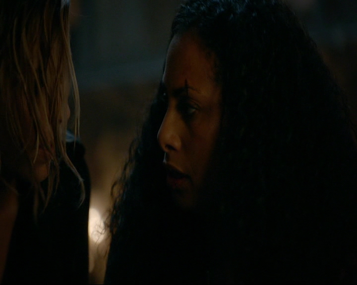 VampireDiaries-dot-nl_TheOriginals4x07HighWaterandaDevilsDaughter1689.jpg