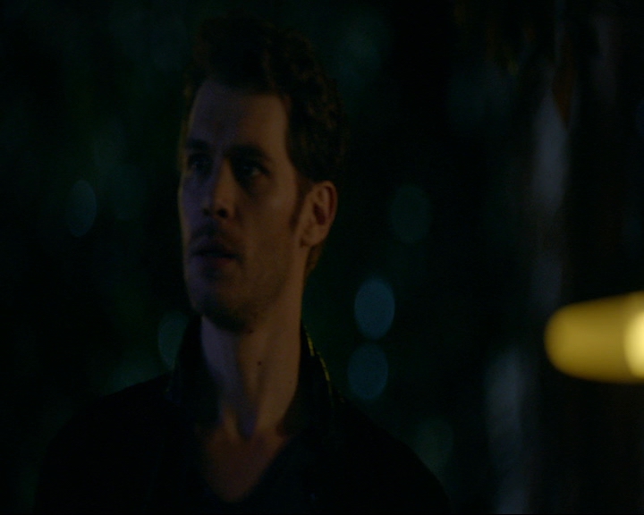 VampireDiaries-dot-nl_TheOriginals4x07HighWaterandaDevilsDaughter1712.jpg