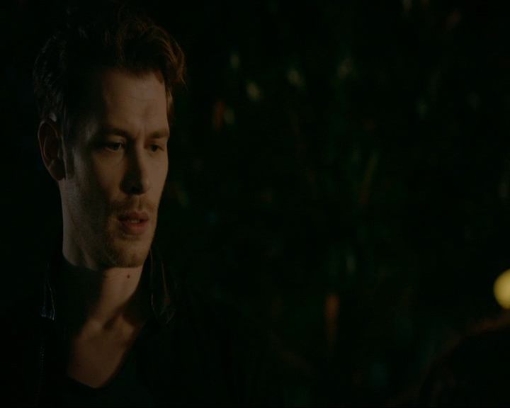 VampireDiaries-dot-nl_TheOriginals4x07HighWaterandaDevilsDaughter1726.jpg