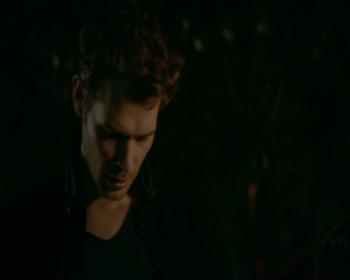 VampireDiaries-dot-nl_TheOriginals4x07HighWaterandaDevilsDaughter1727.jpg