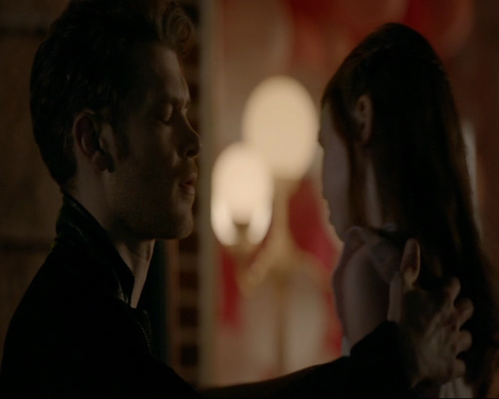 VampireDiaries-dot-nl_TheOriginals4x07HighWaterandaDevilsDaughter1754.jpg