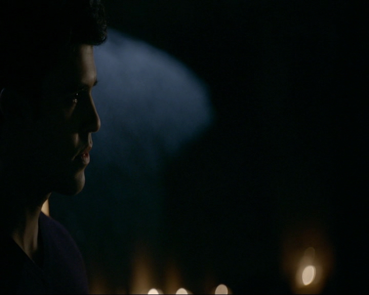 VampireDiaries-dot-nl_TheOriginals4x07HighWaterandaDevilsDaughter1972.jpg