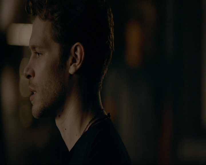 VampireDiaries-dot-nl_TheOriginals4x07HighWaterandaDevilsDaughter1990.jpg