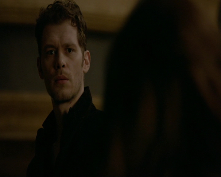 VampireDiaries-dot-nl_TheOriginals4x08VoodooInMyBlood0123.jpg