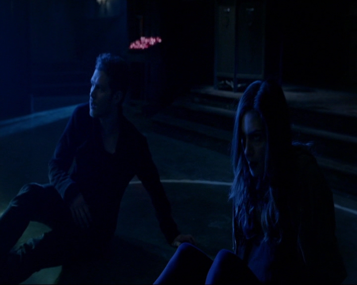 VampireDiaries-dot-nl_TheOriginals4x08VoodooInMyBlood0556.jpg