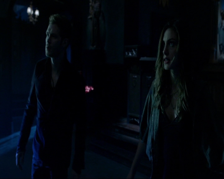 VampireDiaries-dot-nl_TheOriginals4x08VoodooInMyBlood0562.jpg