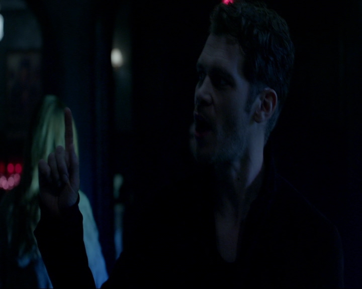 VampireDiaries-dot-nl_TheOriginals4x08VoodooInMyBlood0620.jpg