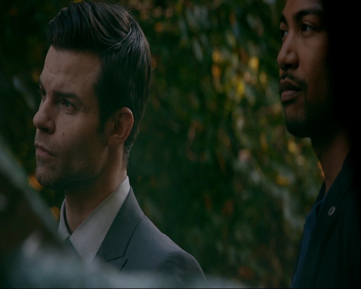 VampireDiaries-dot-nl_TheOriginals4x08VoodooInMyBlood1059.jpg