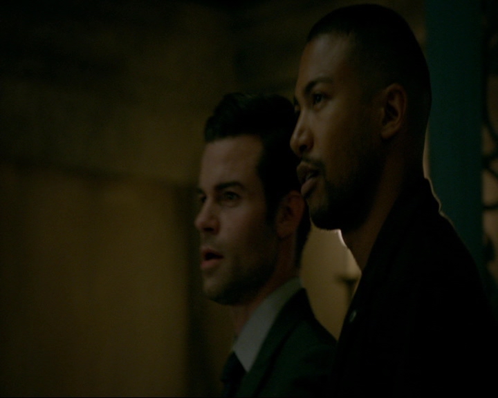 VampireDiaries-dot-nl_TheOriginals4x08VoodooInMyBlood1415.jpg