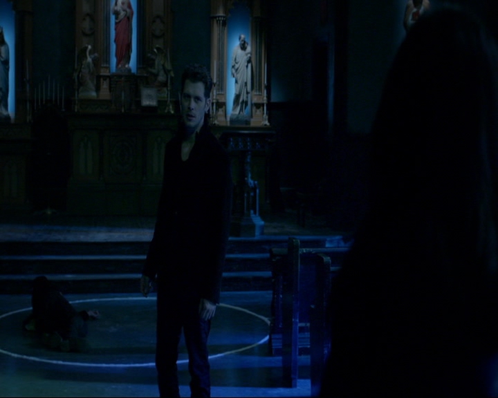 VampireDiaries-dot-nl_TheOriginals4x08VoodooInMyBlood1517.jpg