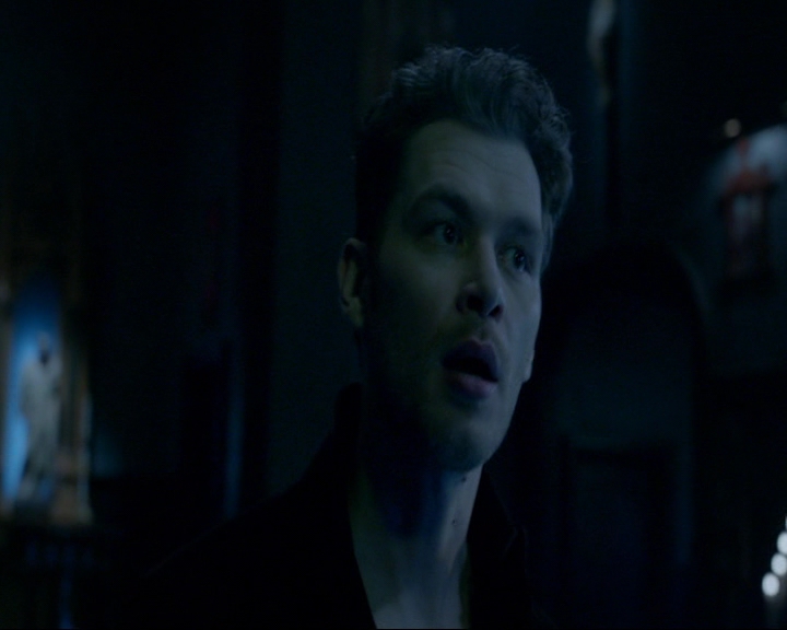 VampireDiaries-dot-nl_TheOriginals4x08VoodooInMyBlood1552.jpg