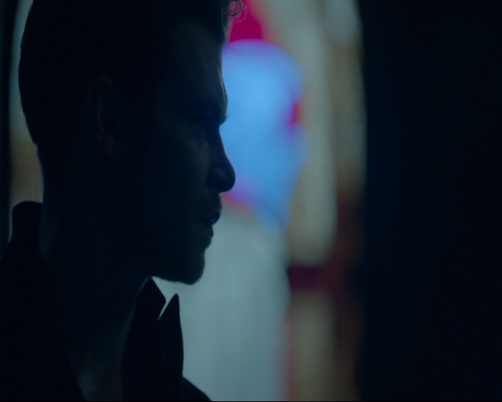 VampireDiaries-dot-nl_TheOriginals4x08VoodooInMyBlood1623.jpg