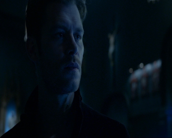 VampireDiaries-dot-nl_TheOriginals4x08VoodooInMyBlood1627.jpg