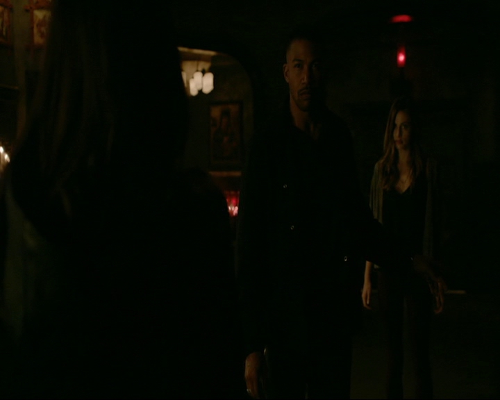 VampireDiaries-dot-nl_TheOriginals4x08VoodooInMyBlood1709.jpg