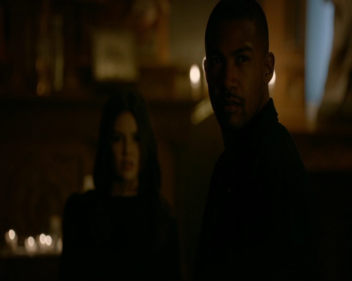 VampireDiaries-dot-nl_TheOriginals4x08VoodooInMyBlood1733.jpg