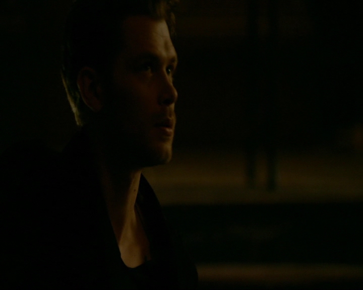 VampireDiaries-dot-nl_TheOriginals4x08VoodooInMyBlood1812.jpg