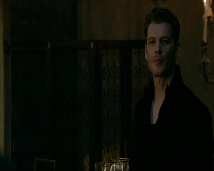 VampireDiaries-dot-nl_TheOriginals4x08VoodooInMyBlood1947.jpg