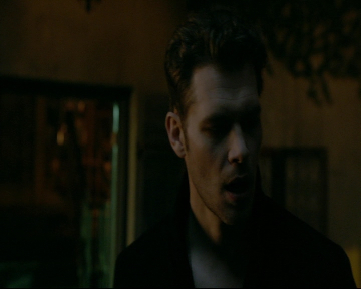 VampireDiaries-dot-nl_TheOriginals4x08VoodooInMyBlood1988.jpg