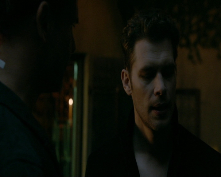 VampireDiaries-dot-nl_TheOriginals4x08VoodooInMyBlood1989.jpg