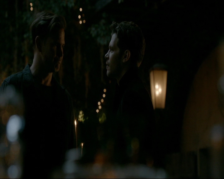 VampireDiaries-dot-nl_TheOriginals4x08VoodooInMyBlood1996.jpg