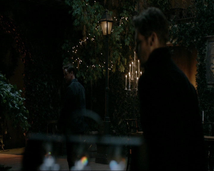 VampireDiaries-dot-nl_TheOriginals4x08VoodooInMyBlood2001.jpg