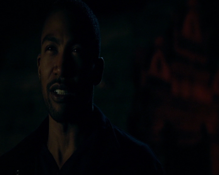 VampireDiaries-dot-nl_TheOriginals4x08VoodooInMyBlood2176.jpg