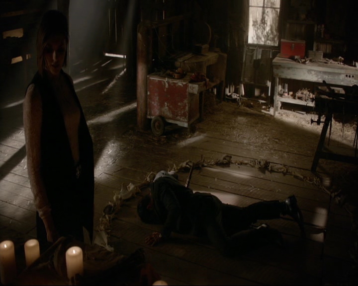 VampireDiaries-dot-nl_TheOriginals4x09QueenDeath0040.jpg