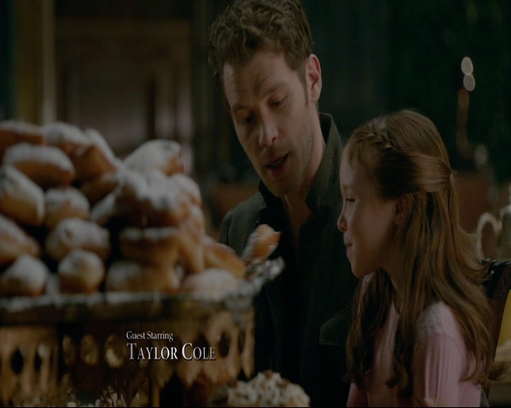 VampireDiaries-dot-nl_TheOriginals4x09QueenDeath0145.jpg