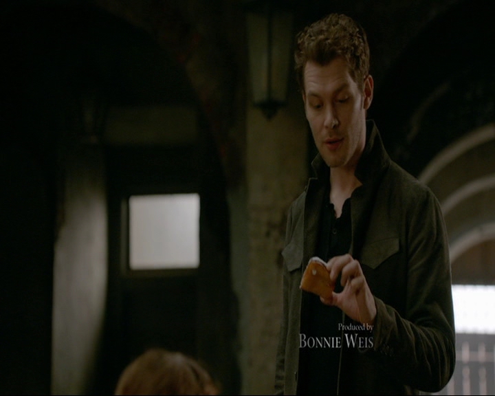 VampireDiaries-dot-nl_TheOriginals4x09QueenDeath0175.jpg