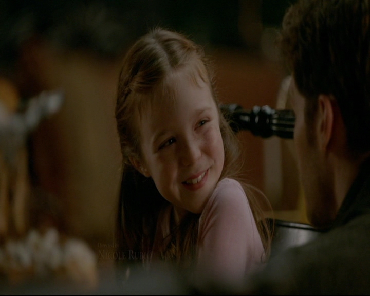 VampireDiaries-dot-nl_TheOriginals4x09QueenDeath0196.jpg