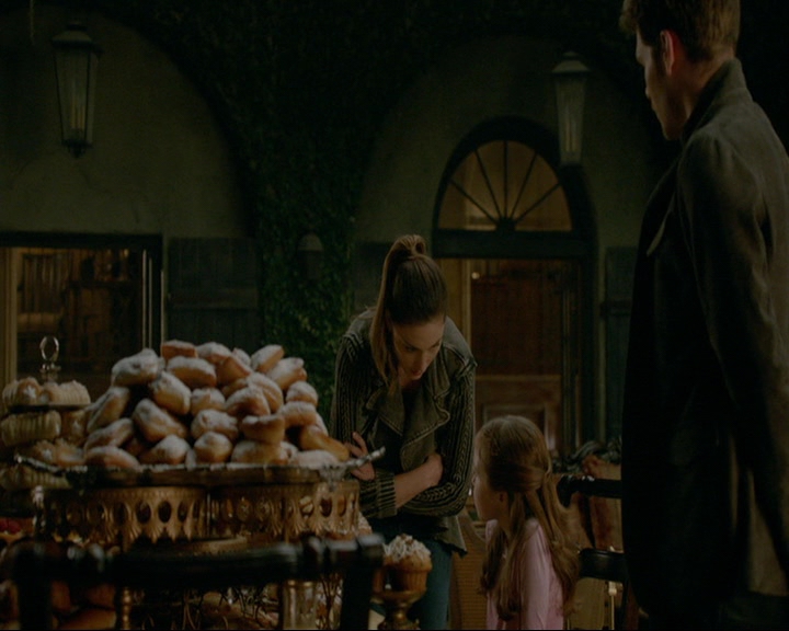 VampireDiaries-dot-nl_TheOriginals4x09QueenDeath0216.jpg