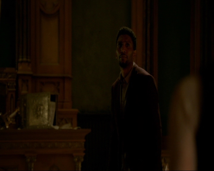 VampireDiaries-dot-nl_TheOriginals4x09QueenDeath0281.jpg