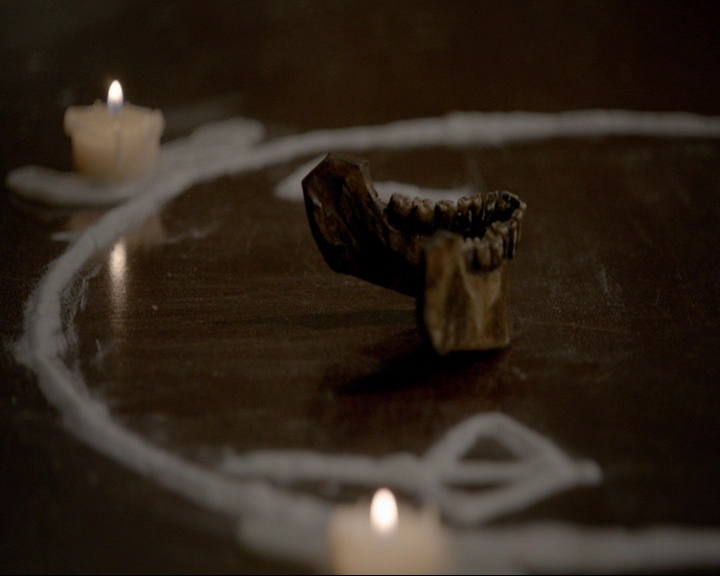 VampireDiaries-dot-nl_TheOriginals4x09QueenDeath0540.jpg