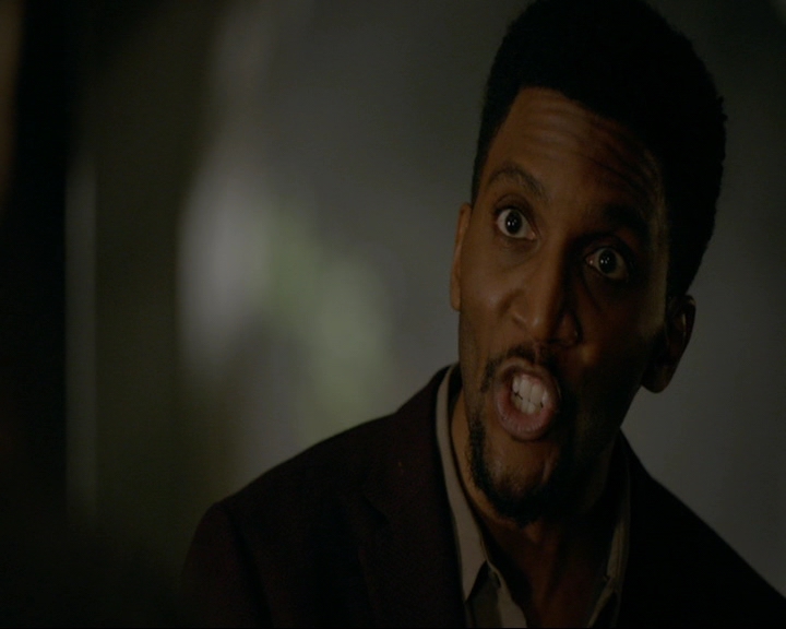 VampireDiaries-dot-nl_TheOriginals4x09QueenDeath0573.jpg