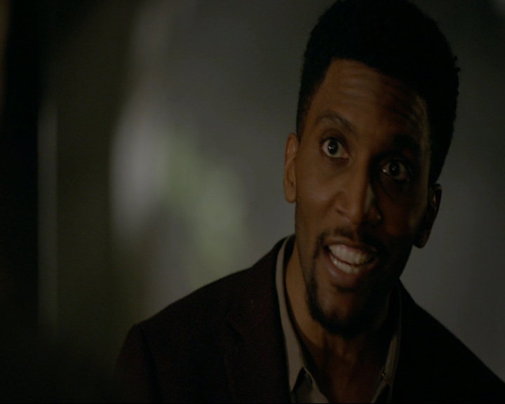 VampireDiaries-dot-nl_TheOriginals4x09QueenDeath0574.jpg