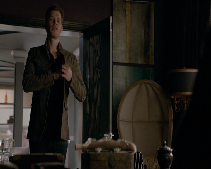 VampireDiaries-dot-nl_TheOriginals4x09QueenDeath0592.jpg