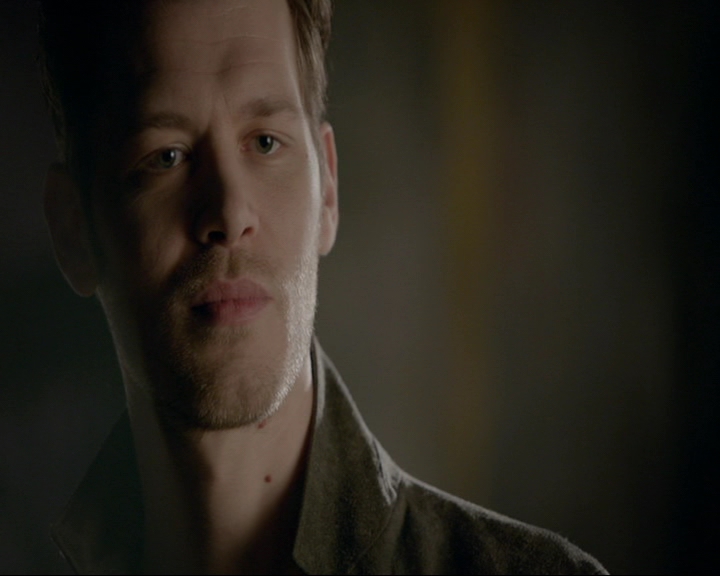 VampireDiaries-dot-nl_TheOriginals4x09QueenDeath0614.jpg