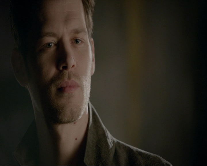 VampireDiaries-dot-nl_TheOriginals4x09QueenDeath0615.jpg