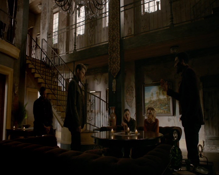 VampireDiaries-dot-nl_TheOriginals4x09QueenDeath0724.jpg