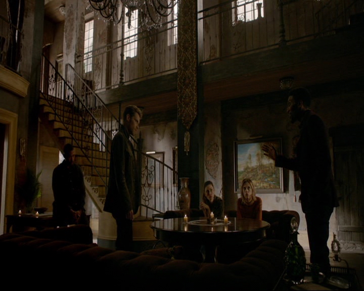 VampireDiaries-dot-nl_TheOriginals4x09QueenDeath0725.jpg