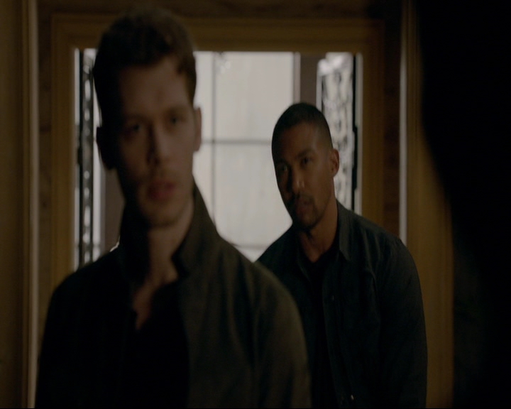 VampireDiaries-dot-nl_TheOriginals4x09QueenDeath0769.jpg