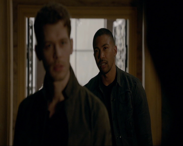 VampireDiaries-dot-nl_TheOriginals4x09QueenDeath0770.jpg