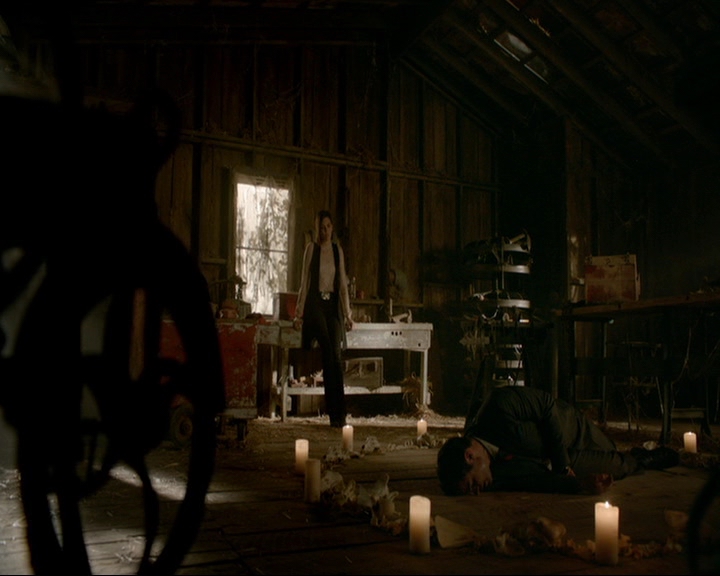 VampireDiaries-dot-nl_TheOriginals4x09QueenDeath0811.jpg