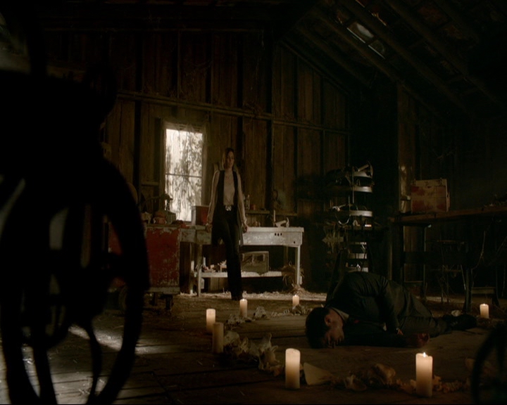 VampireDiaries-dot-nl_TheOriginals4x09QueenDeath0812.jpg